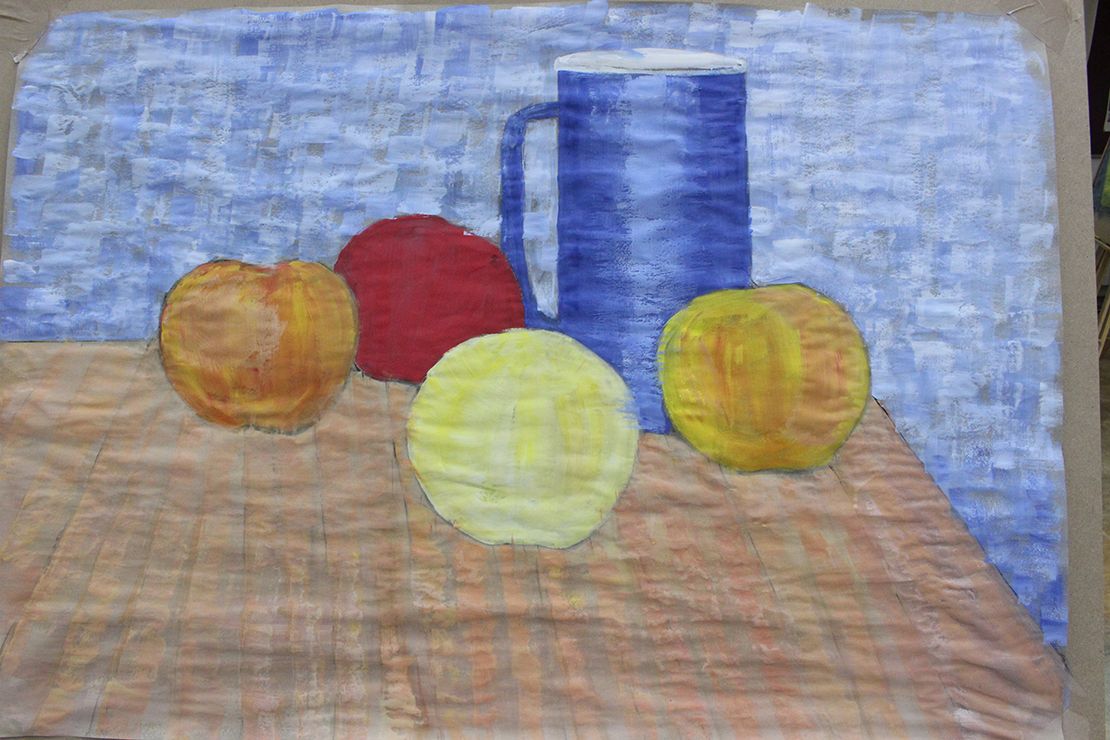 Painting still life with apples in cromatic colors.